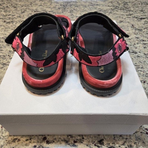 NEW DIOR D-Wave Sandals Size 39 - Picture 4 of 12